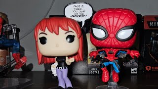 Unboxing Spider-Man's true love....and Gwen Stacy