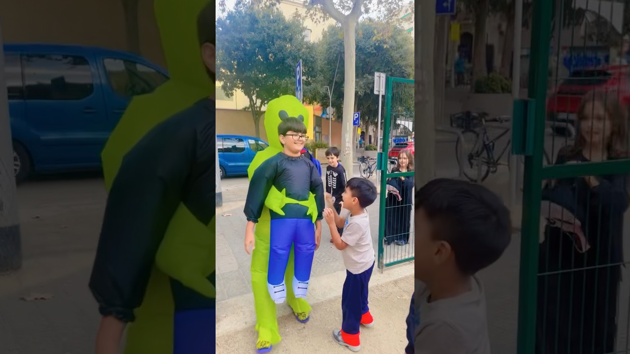 Tanishq 😇🤭😬 #love #song #funny #halloween