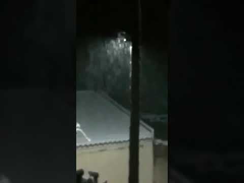 Κακοκαιρία «Μήδεια»: Πυκνή χιονόπτωση στα Μανίκια Εύβοιας