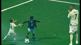 Edan !! Begini Aksi Ronaldo Junior Unjuk Kemampuan di Lapangan Hijau, Lihat Aksinya