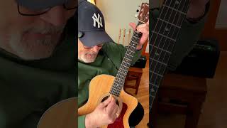 Learn To Upstrum On Guitar In 1 Minute #beginnerguitar  #guitarlesson #strumming