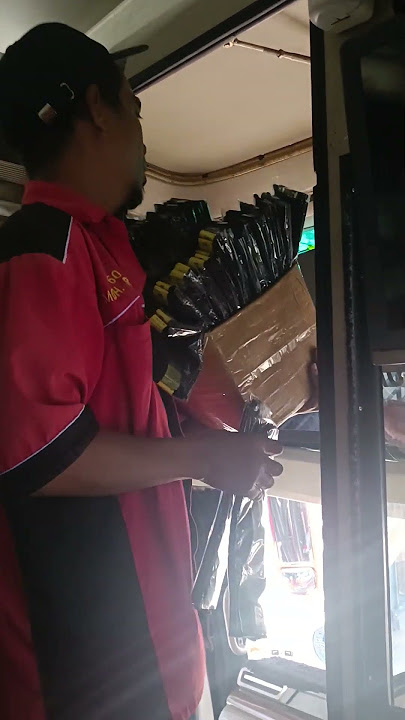 ⚫BUS EKONOMI 🔥 PEDAGANG ASONGAN DALAM BUS #shortyutube #shorts #bus #busekonomi #busmania