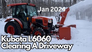 Kubota L6060 Clearing A Driveway Jan 2024’ 20*C