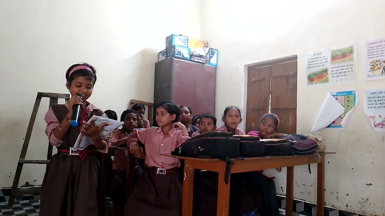 Hindi Varnmala sunate Hue anar Ke Dane Lal Lal aam Khata Mitthu Lal hindi-varnmala-sunate-hue-anar-ke-dane-lal-lal-aam-khata-mitthu-lal