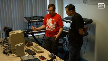 Vintage Synth Set Up with Apple Mac and Fostex R8