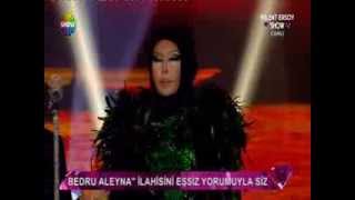 Bülent Ersoy Tesettür Giydi, İlahi Okudu