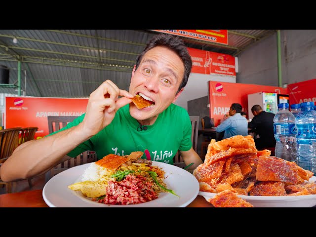 Legendary Babi Guling!! BALINESE FOOD - Must Eat in Bali, Indonesia! 🇮🇩 class=