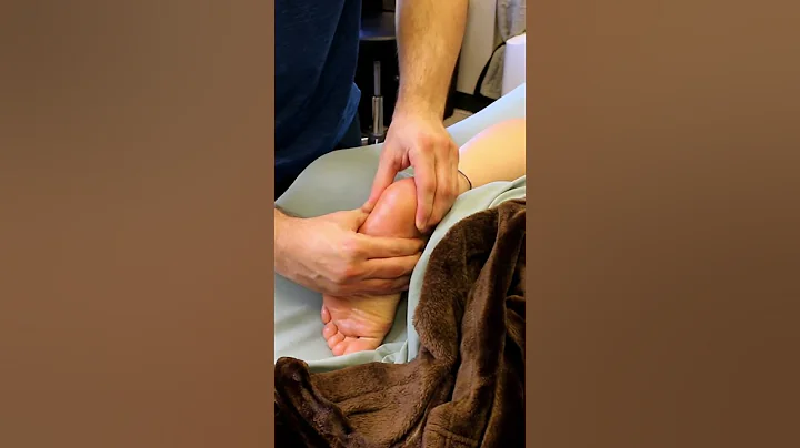 5 foot massage techniques for tired feet! - DayDayNews