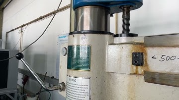 KNUTH R32 basic Radial Drilling Machine