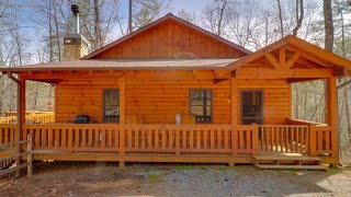 Dog-friendly Cabin With Private Hot Tub Fenced Yard and Gorgeous Location