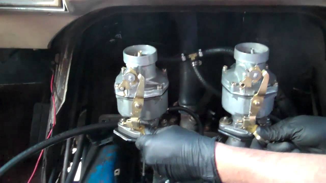 Dual Rochester carburetor intake mainfold 222 YouTube