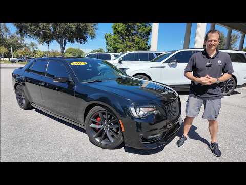 The 2023 Chrysler 300C is a MUST own V8 luxury muscle car
