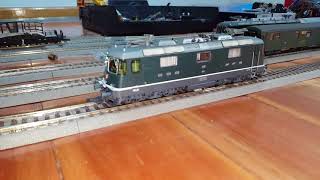 Re 6/6 Roco and Re 4/4 Roco wagen Roco