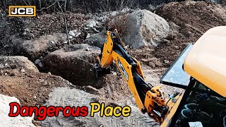 JCB 3CX | ⚠ Digging Trench In A Dangerous Place ☠️ | New JCB Video