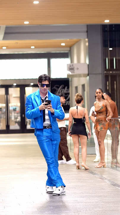 Sometimes you just have to start dancing 😝😎 #BlockBlast #hungrystudio