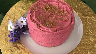 This petite sweet cake is rich with duck eggs, yet tempered vodka and
tinted beets. recipe & how-to:
https://whiskanddine.com/2017/04/15/2017414swe...