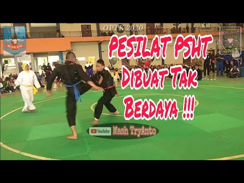 Pencak Silat Merpati Putih:Seni tunggal. 