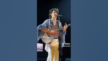 ahh he said the same thing at my show! || NIT MY VID || #coneheads #conangray #obsessed #concert