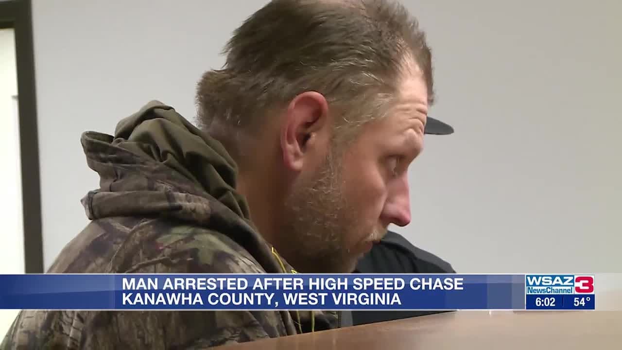 Man arrested after high-speed chase - YouTube