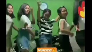 STORY WA GOYANG SUPER BOCAH KECIL GOKIL