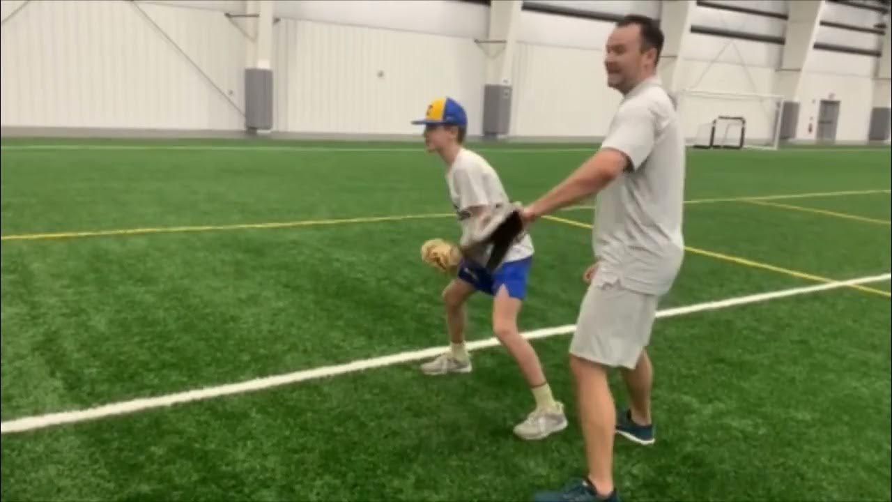 Carmel Dads' Club Baseball Coaches' Clinic Tips on running a practice