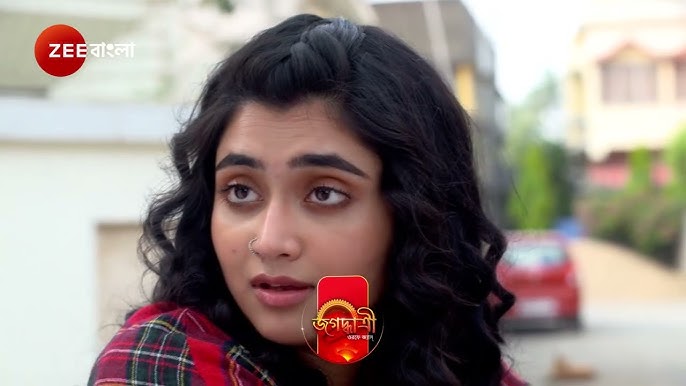 Секс машинасының порносын көріңіз