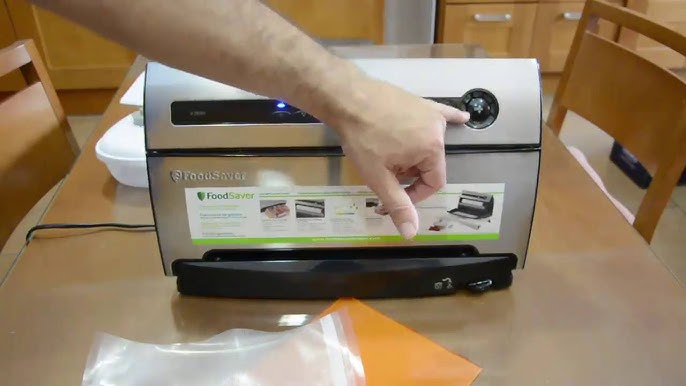 220-240 Volts Food Saver Vacuum Bag Sealer V3840 - FoodSaver