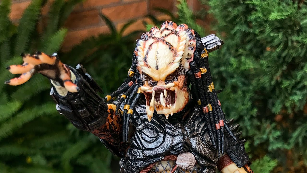 Neca Ultimate Boar Predator