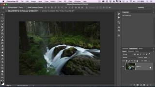 60 Second Photoshop Tips - Unlock the Background Layer (Episode 1)