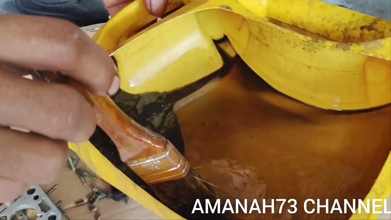 КАК ОБСЛУЖИВАТЬ КАРБЮРАТОР SUZUKI KARIMUN ДЛЯ КОНТРОЛЯ ПОДАЧИ ТОПЛИВА