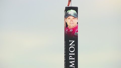 Gil de Ferran honored with IMS pylon tribute