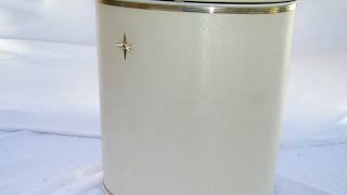 ANTIQUE MID CENTURY COTTAGE SHABBY 1950s DETECTO ATOMIC WHITE LAUNDRY HAMPER
