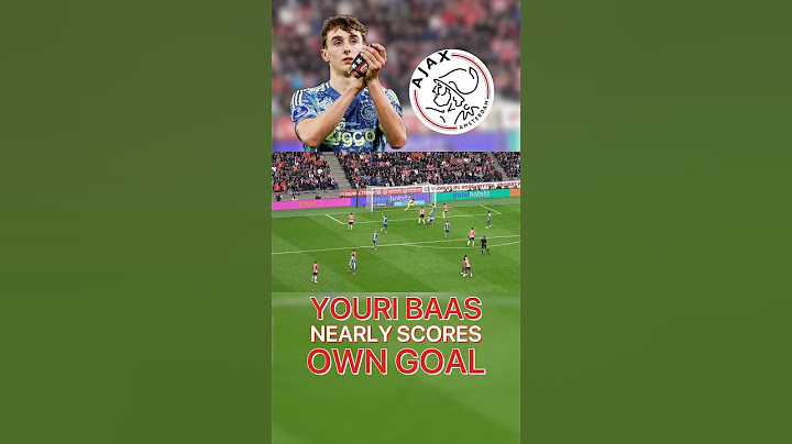 Youri Baas nearly scores unfortunate own goal for Ajax Amsterdam!