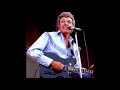 Capture de la vidéo Carl Perkins Live At Gilley's, Pasadena, Texas - 1980 (Audio Only)