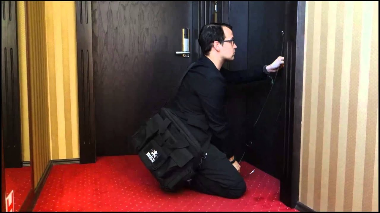 Rift Recon Under The Door Tool Demo Youtube