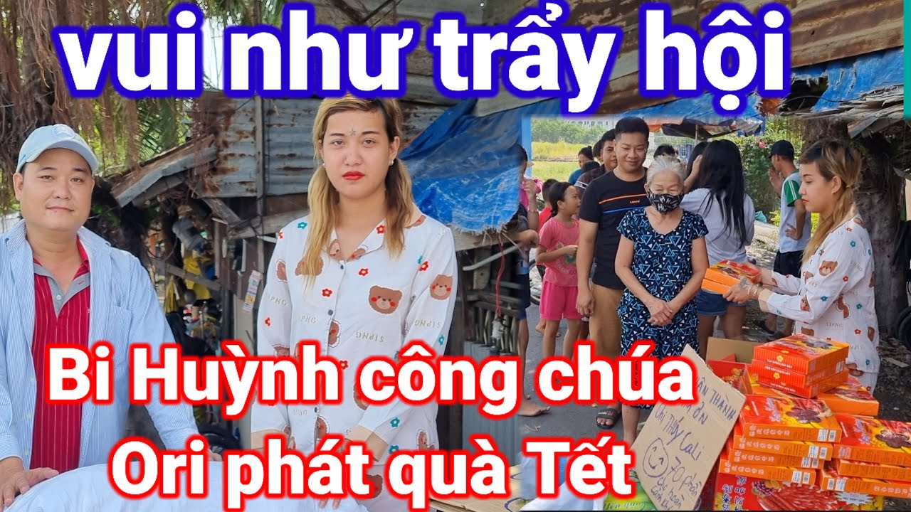 Bi xà lơ phát Tết của chị Thúy California cho bà con xóm trọ nghèo vui như trẩy hội