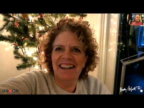 Brigitte Kaandorp FaceTime - fragment uit 100e aflevering Troost TV
