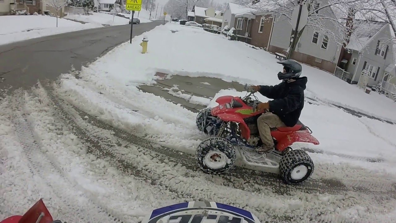 Mike Rowland 330-Snow Riding in Kenmore 400ex's