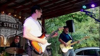 Gary Cain - Shake For Me Live at Fire House