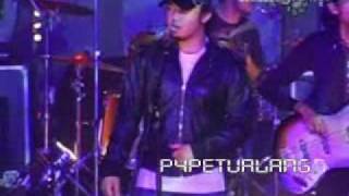 Download Lagu Estranged - Aurora (Live @ Homegrown 2008) MP3 Download Lagu Estranged - Aurora (Live @ Homegrown 2008) MP3