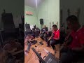 kamu nggak sendirian - tipe x cover Prajurit bergitar