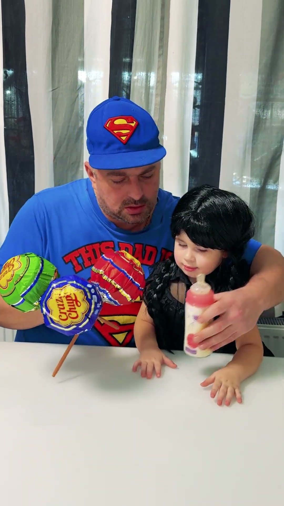 comedy: ?daddy took all the lollipops??❤️?
