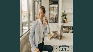 Lively Ambiance for Work Creativity