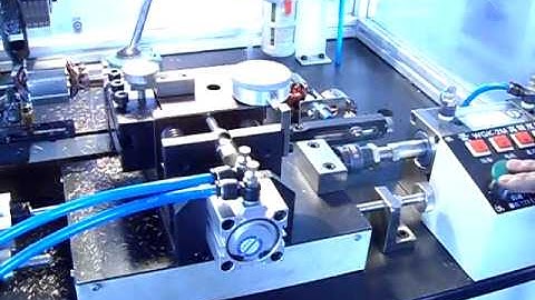 Armature automatic  commutator surface turning machine