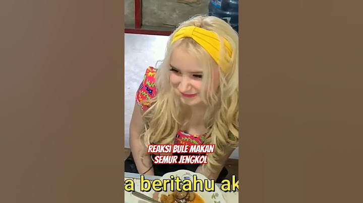 REAKSI JUJUR BULE SAAT MAKAN SEMUR JENGKOL ‼️ #shorts #kocak #bulemakanjengkol