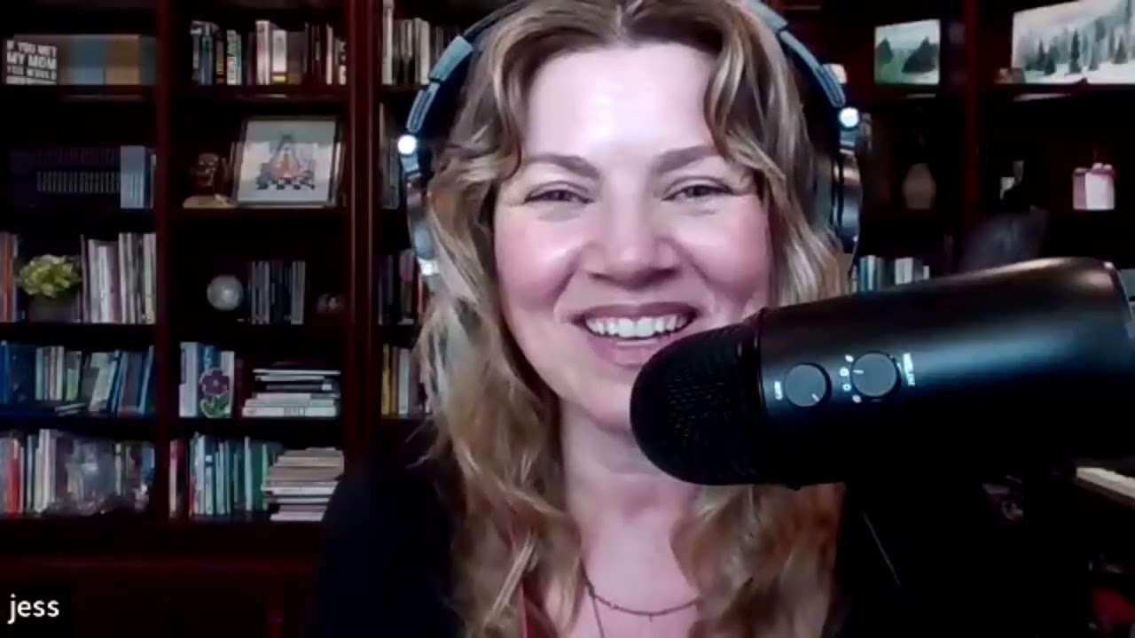 Darkness Radio - 5/20/26 - Supernatural News/Parashare: Memorial Weekend Melee w/Jessica Freeburg