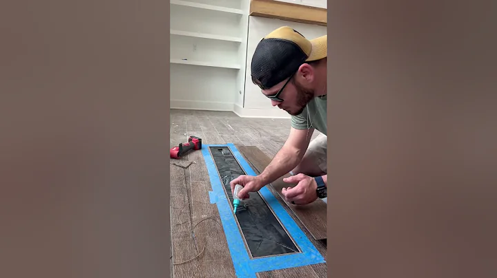 Repairing LVP Flooring