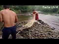 Skill catching fish - Catch fish in rivers and cooking fish  - Eating delicious