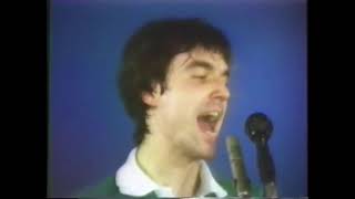 Talking Heads - Stay Hungry (Live at The Kitchen, 1976) [With Lyrics]