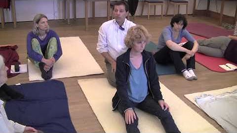 Jeremy Krauss Approach based on the Feldenkrais Method  - Moving into Side Sitting